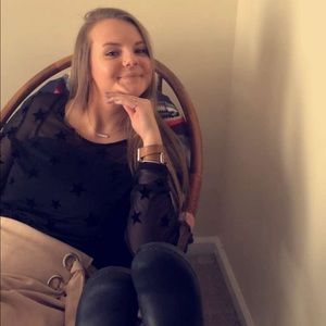 Meet your Posher, Natalie